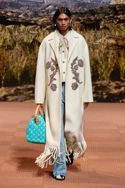 Look 1